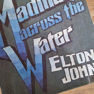 Meet your Posher, Ann